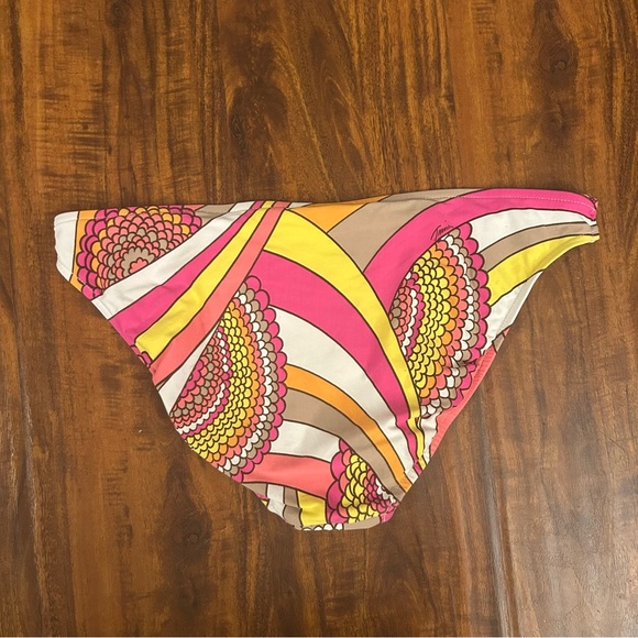 Colorful Bikini Set - Picture 14 of 16